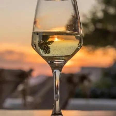 Milos Sunset Delux Apartment